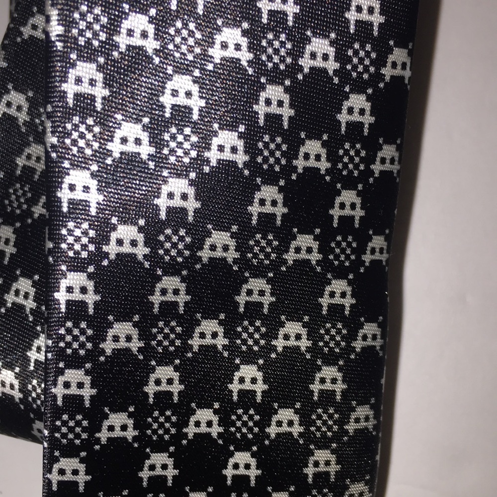 Black Tie Geek Space Invaders skinny tie